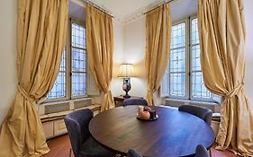 Irex - Cavour Private Apartment
