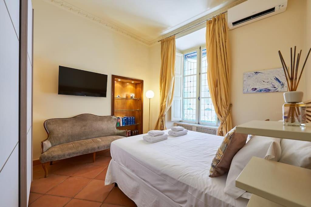 Irex - Cavour Private Apartment Rzym Zewnętrze zdjęcie