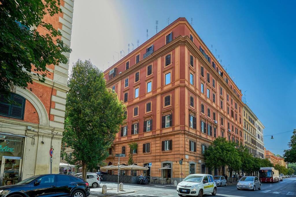 Irex - Cavour Private Apartment Rzym Zewnętrze zdjęcie